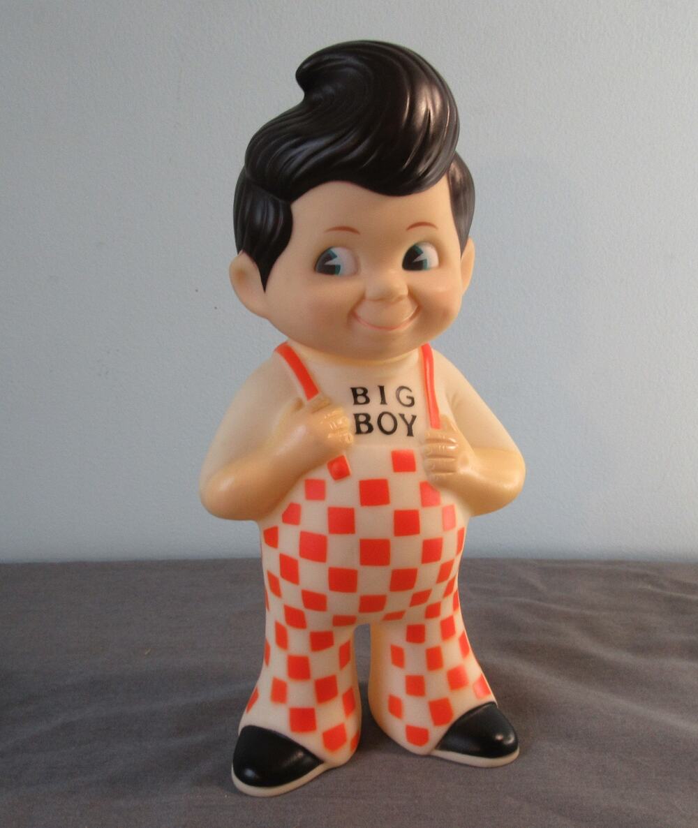 VINTAGE 1973 Bob's Big Boy Restaurant plastic advertising doll bank 9" Tall